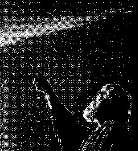 Pessoa apontando para um cometa no céu, em meia-tinta